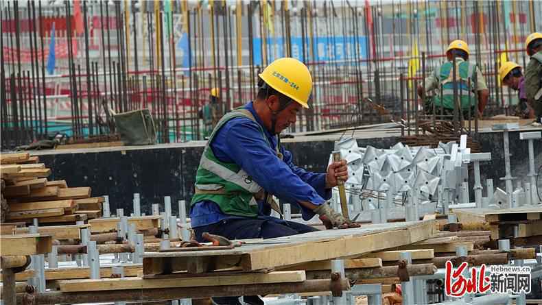 河北雄安新区建设：打造承接非首都功能疏解服务平台