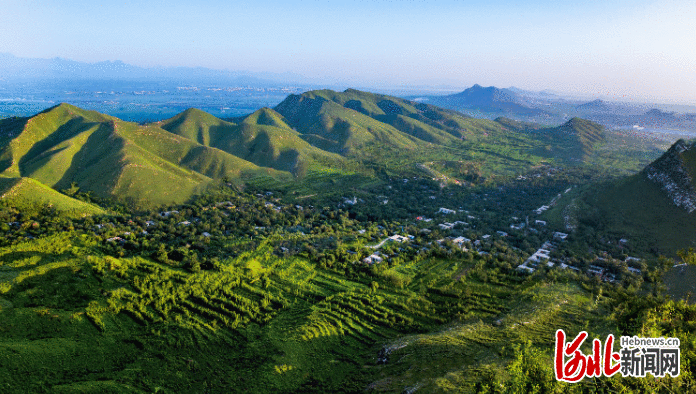 旅发时间 | 四季常青 荒草秃石山华丽变身