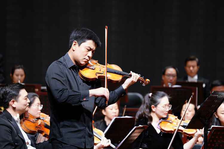 金色旋律响彻音乐厅——河北交响乐团2020音乐季激情启幕