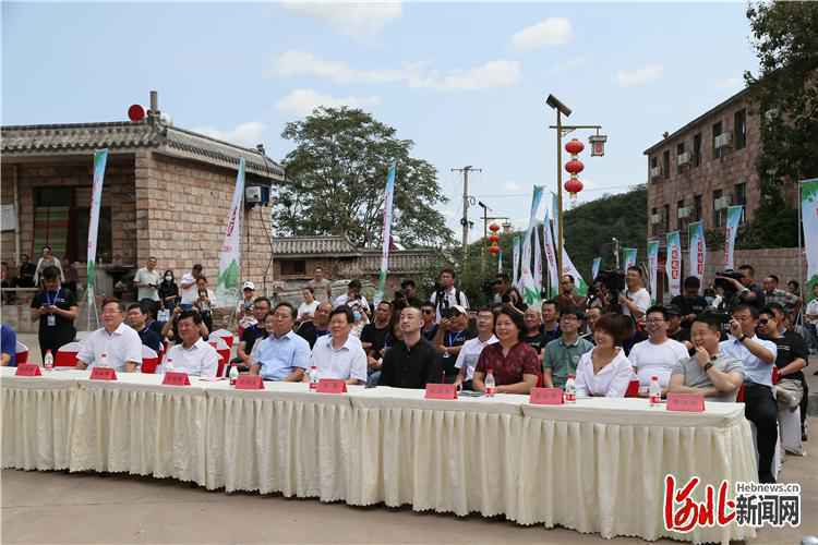 脱贫攻坚题材影片《灭火儿》在河北开机