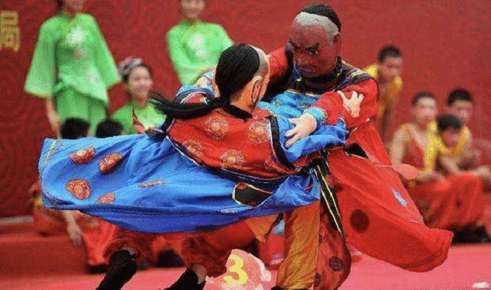 名牌导游带您游河北|自己摔自己，底下定乾坤！承德这个国家级非遗项目，你见识过吗？