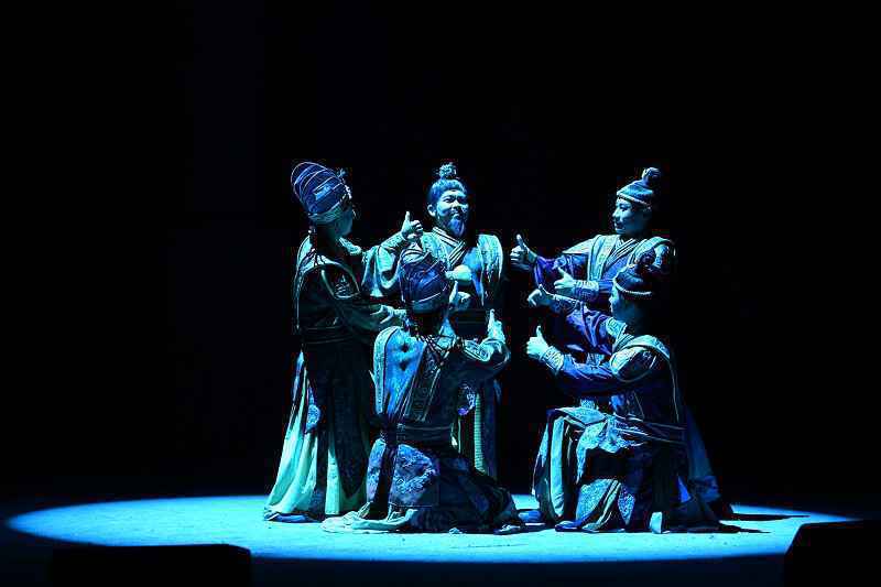 舞跃千年——杂技剧《梦回中山国》在石家庄市天缘剧场正式上演