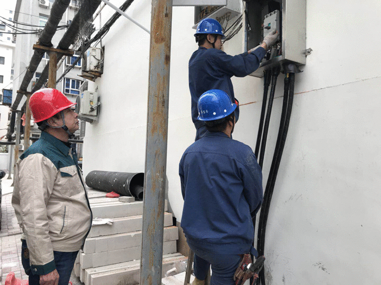 国网河北建设公司：老旧小区供配电设施改造让市民用上放心电