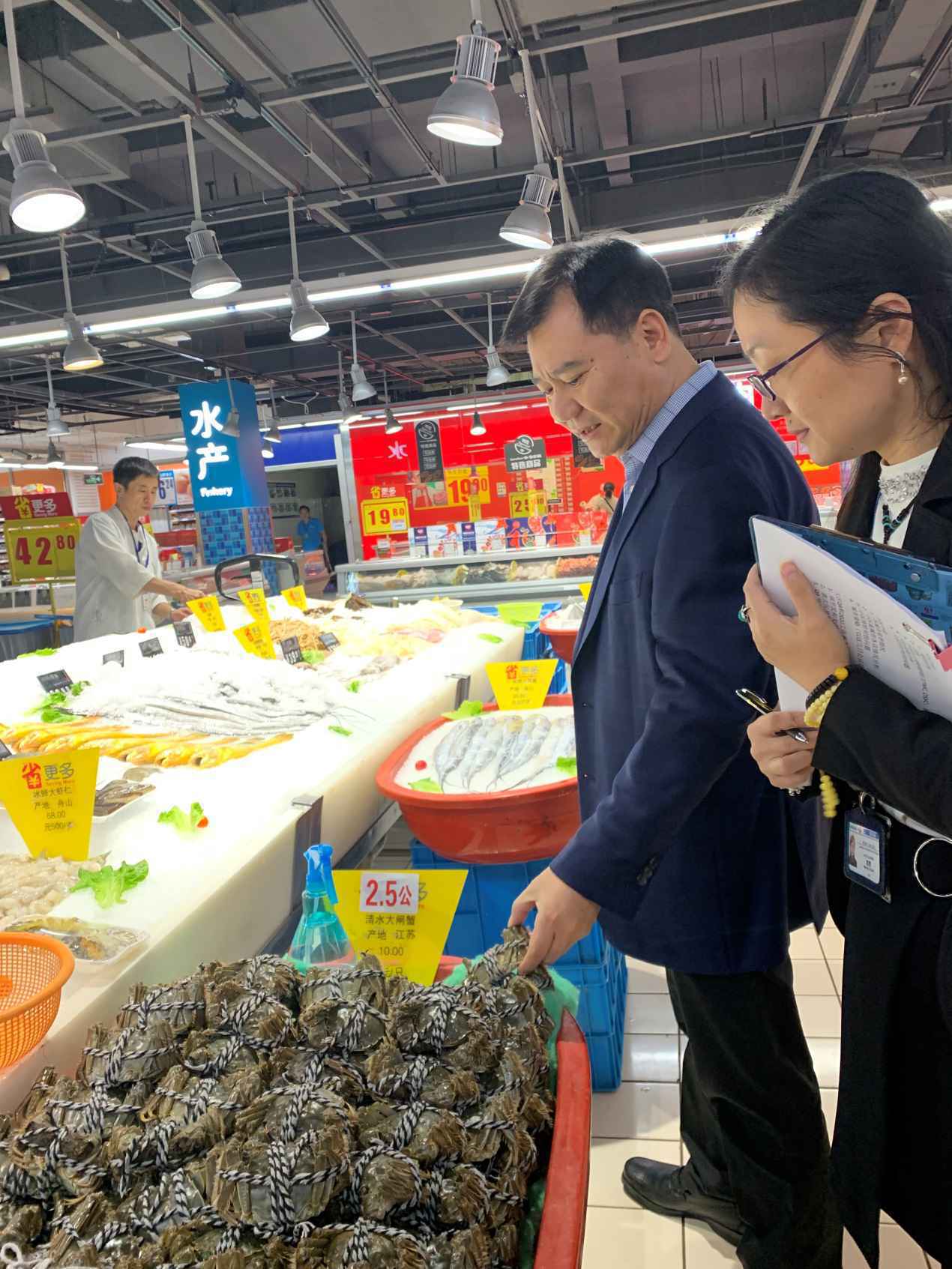 ​刚刚登上《新闻联播》头条的家乐福，张近东未来零售方案的重要拼图