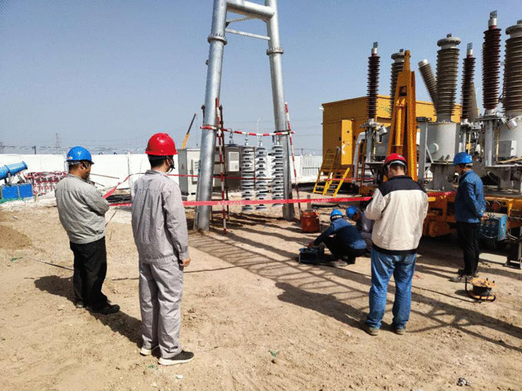 雄安高铁站顶的“一抹绿”——记国网河北建设公司保定中心项目部电气监理师裴滨涛