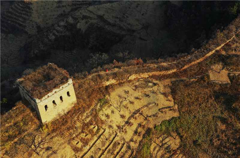 河北迁西:长城深秋美