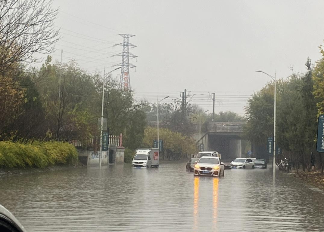 河北石家庄市区这些路段有积水，请注意！