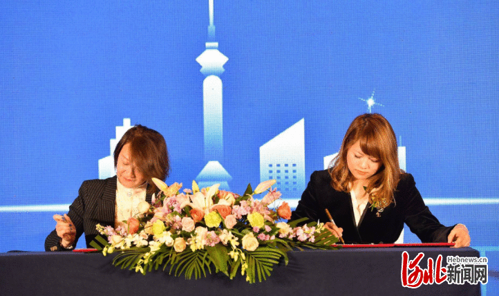 封面生活再进阶 | 融创中心&凯悦酒店成功签约