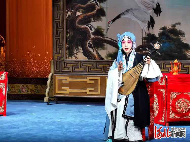 明月映朝堂——京剧《秦香莲》20日在石家庄裴艳玲大剧院惠民演出