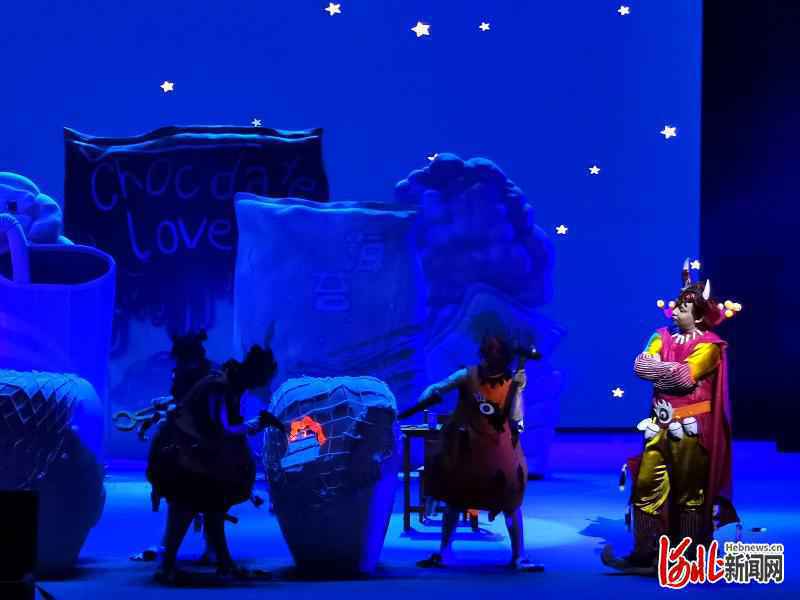 2020年度河北省舞台艺术精品工程项目《唐小酷的零食柜》在石家庄首演