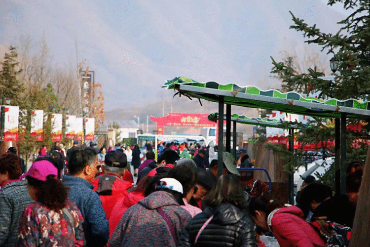 冰雪狂欢就现在！2020中国·野三坡国际冰雪嘉年华正式开幕！