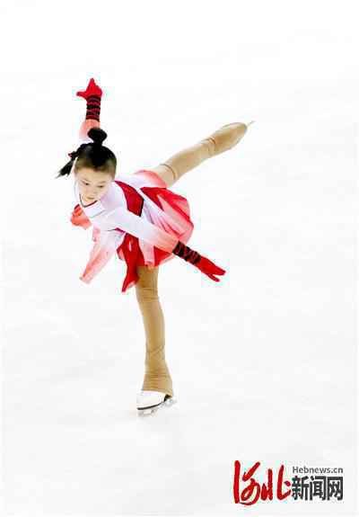 河北石家庄市11岁女孩刘羽迪：愿更多人步入花滑“七彩殿堂”