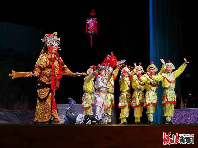 三代同演《宝莲灯》——河北梆子《宝莲灯》在河北梆子剧场启幕