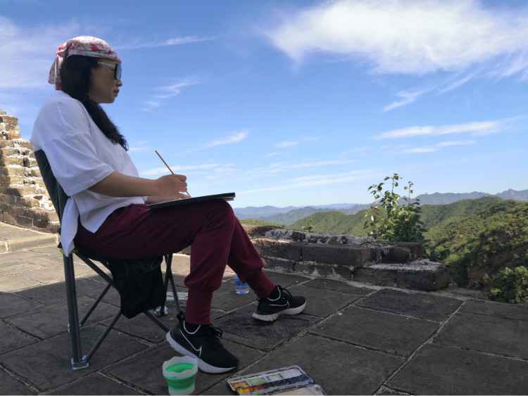 佳作 | 品美术家笔下长城的龙游之气与艺术之美