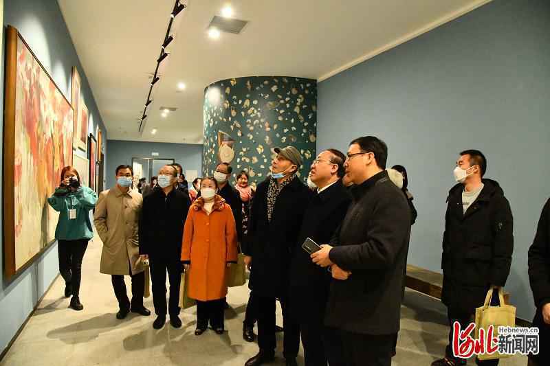 2020年”河北美术家大运河采风、写生、创作展”在河北美术馆开幕