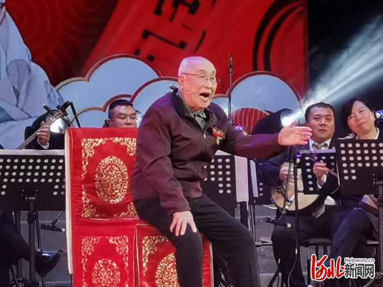 “不忘初心 再谱华章”河北省京剧艺术研究院75周年演唱会在石家庄启幕