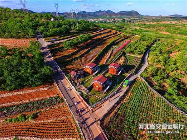 河北交通按照“四点定位”打造模范机关