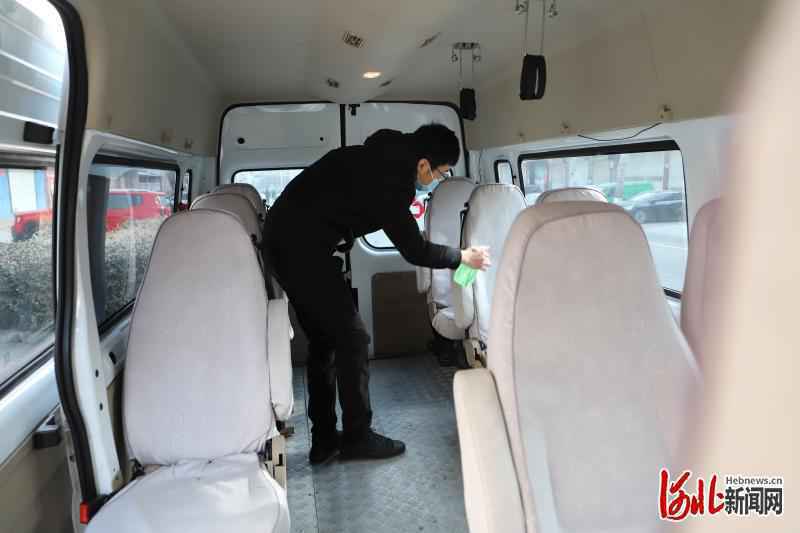 河北省人民医院专车无偿护送出院患者回家