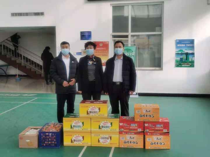 民生银行衡水分行慰问一线抗疫工作者