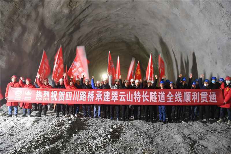 聚焦京津冀协同发展｜延崇高速公路河北段延伸工程探访：任何一个细节都不能放松