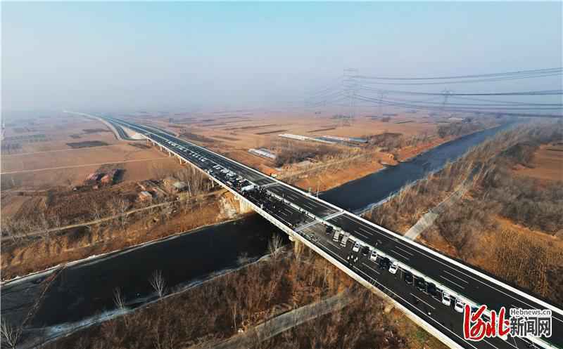 协同梦想，闪亮每个日子！河北日报推出《京津冀协同发展七年回眸》特刊