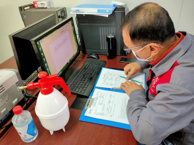 惟其艰难方显勇毅 惟其笃行方显珍贵