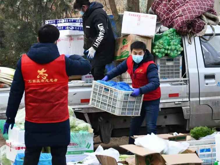 民生银行石家庄分行党员干部群众积极开展抗疫工作