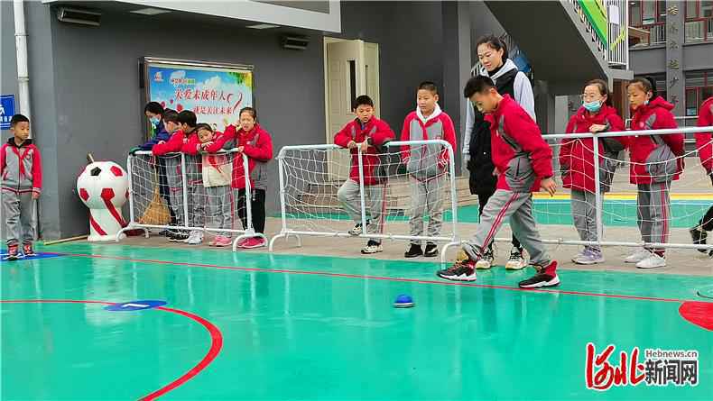 借力京津冀协同发展 冰蹴球运动在河北保定悄然兴起