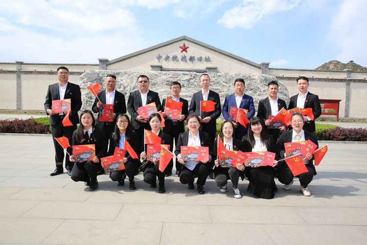 中建二局土木集团路桥分公司：追寻红色足迹，铭记入党初心，争做新时代“赶考人”